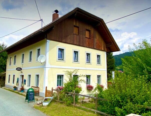 home-0822